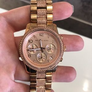 Michael Kors ladies watch rose gold
